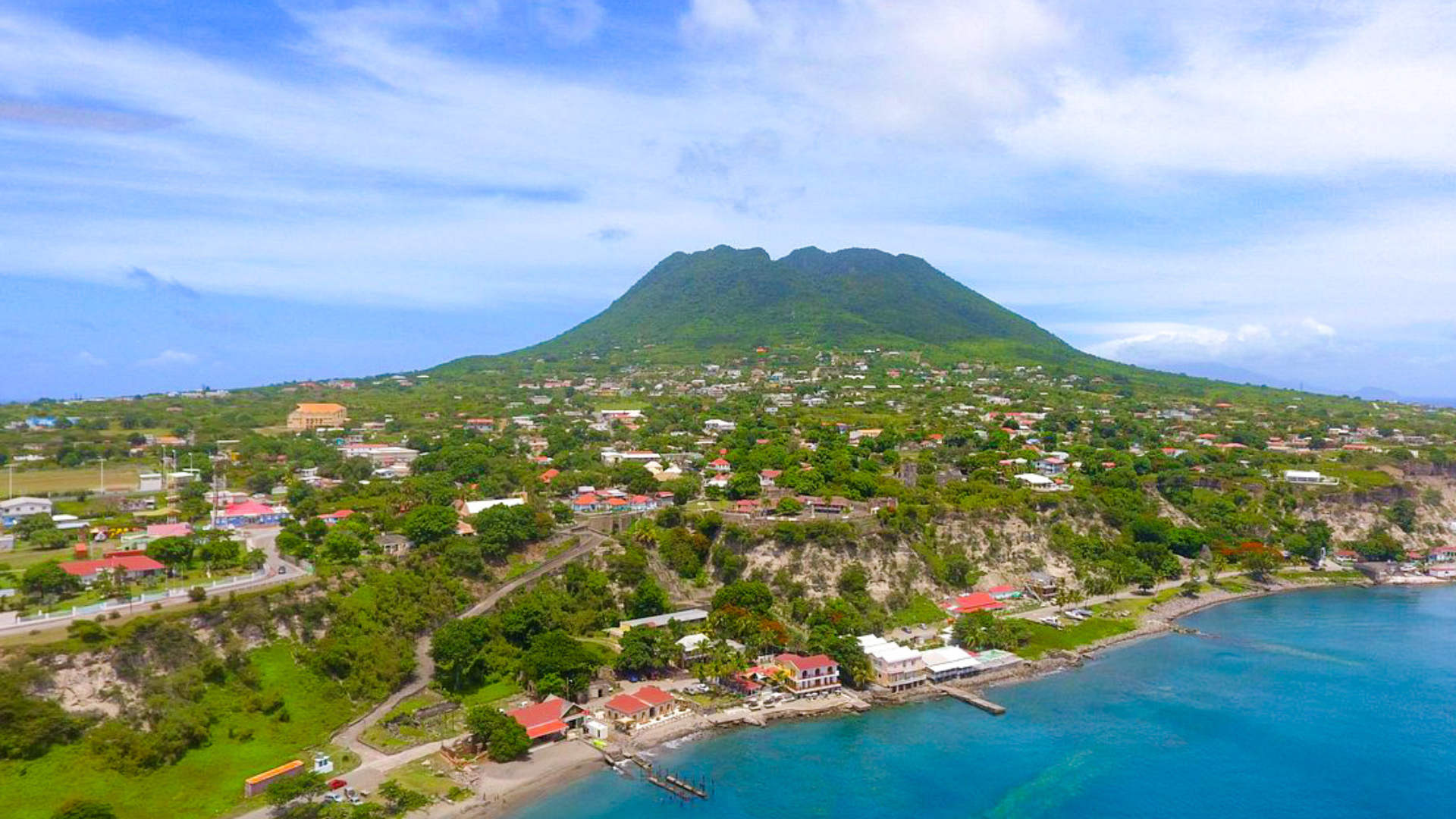 Old Gin House Hotel on St Eustatius Exterior