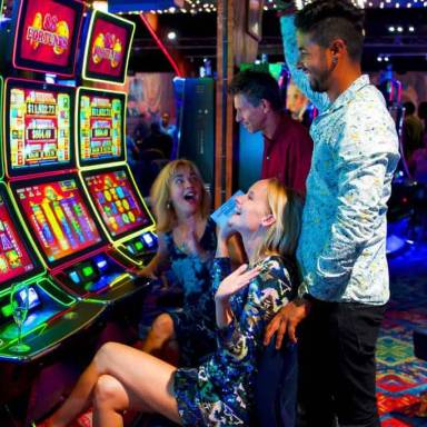 Hollywood Casino - St. Maarten's Favorite Slot and Table Games Casino