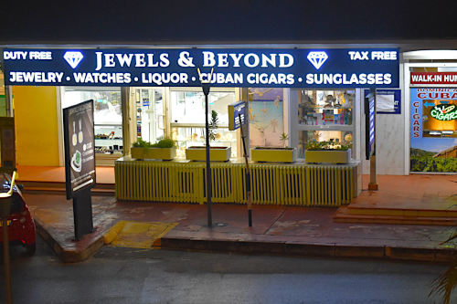 Radisson Jewels in Maho Village, Sint Maarten Radisson Jewels in Maho Village, Sint Maarten